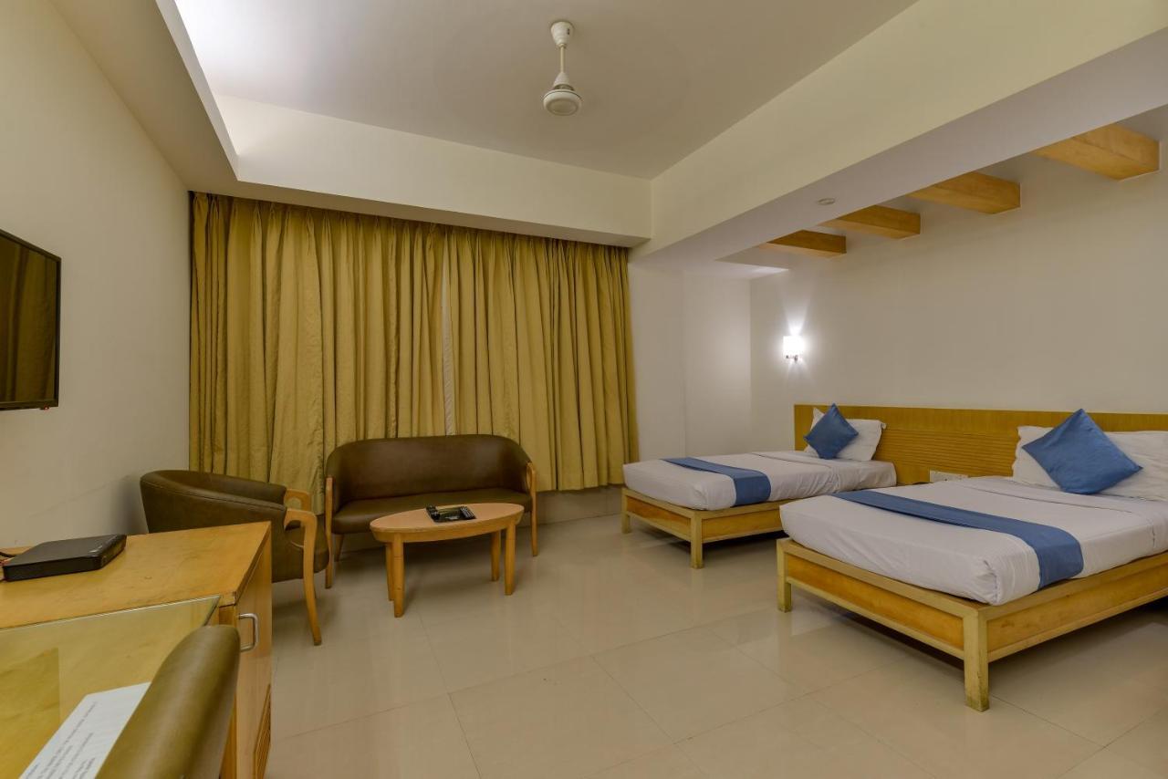 Hotel Ajanta Mumbai Dış mekan fotoğraf